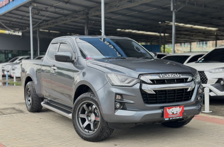 ISUZU D-MAX ALL NEW HILANDER 1.9 CAB L DA